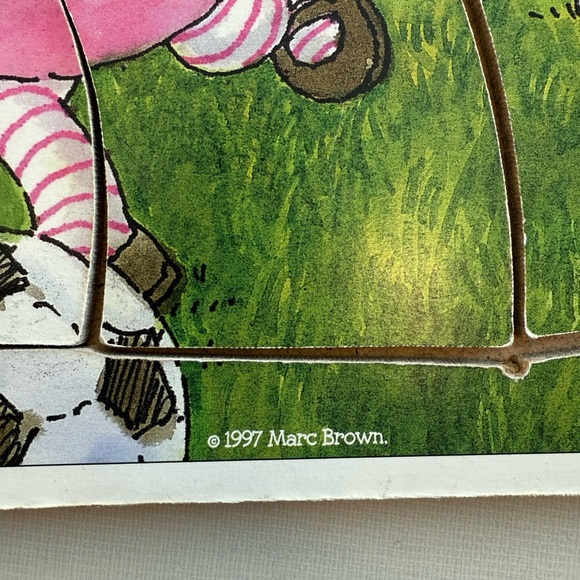 Arthur and Friends Kids Puzzle - Picture 4 of 5